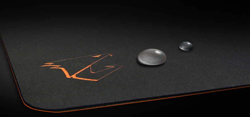 Gigabyte AORUS AMP500 Hybrid Gaming Mouse Pad Feature 4