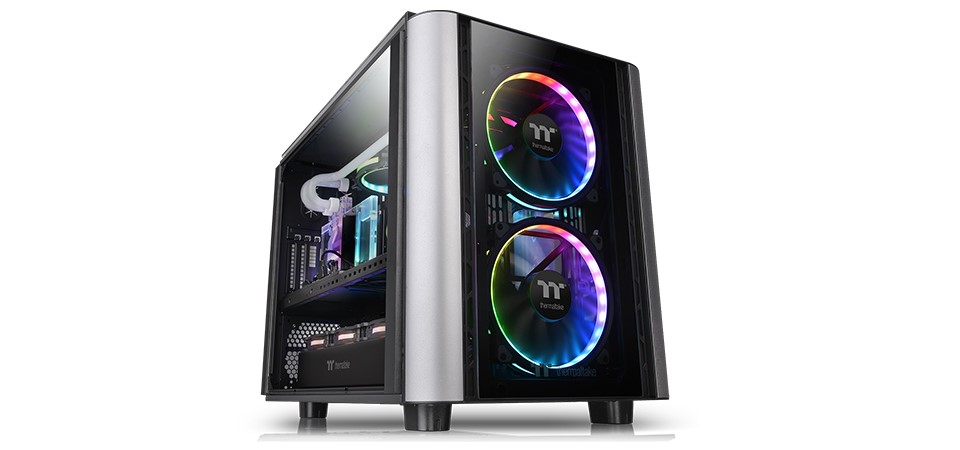 Thermaltake Level 20 XT Chassis Case Feature 1