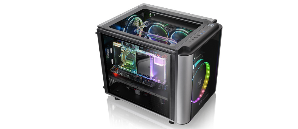 Thermaltake Level 20 VT Chassis Feature 2